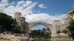 Mostar (dt.: der Brückenwächter) der Stari most (dt.: die Alte Brücke) gibt der Stadt ihren Namen 